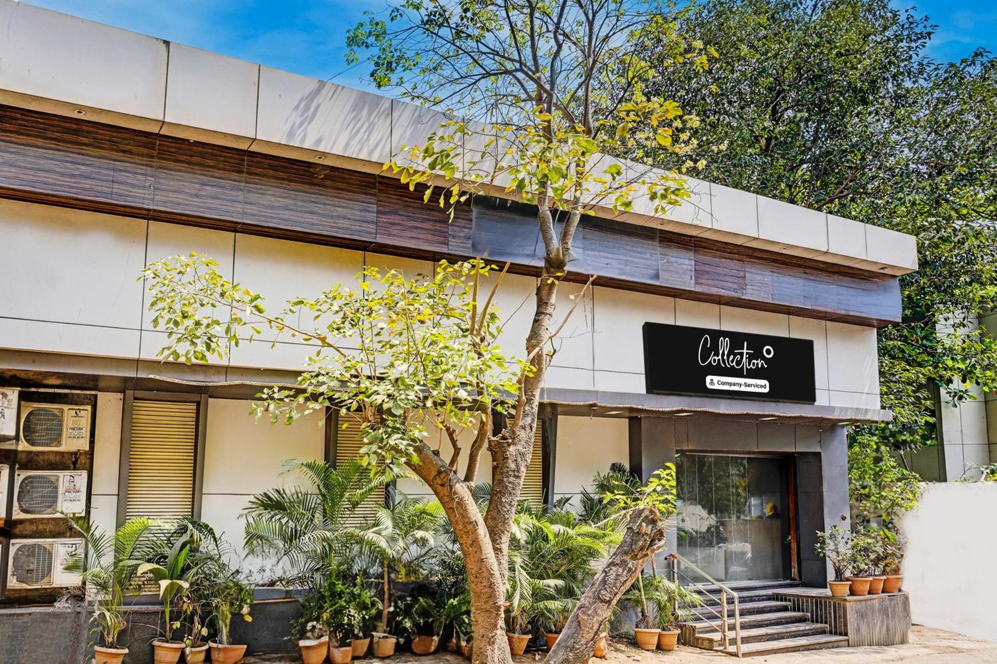 Airport Metro Hotel Mumbai Exterior foto